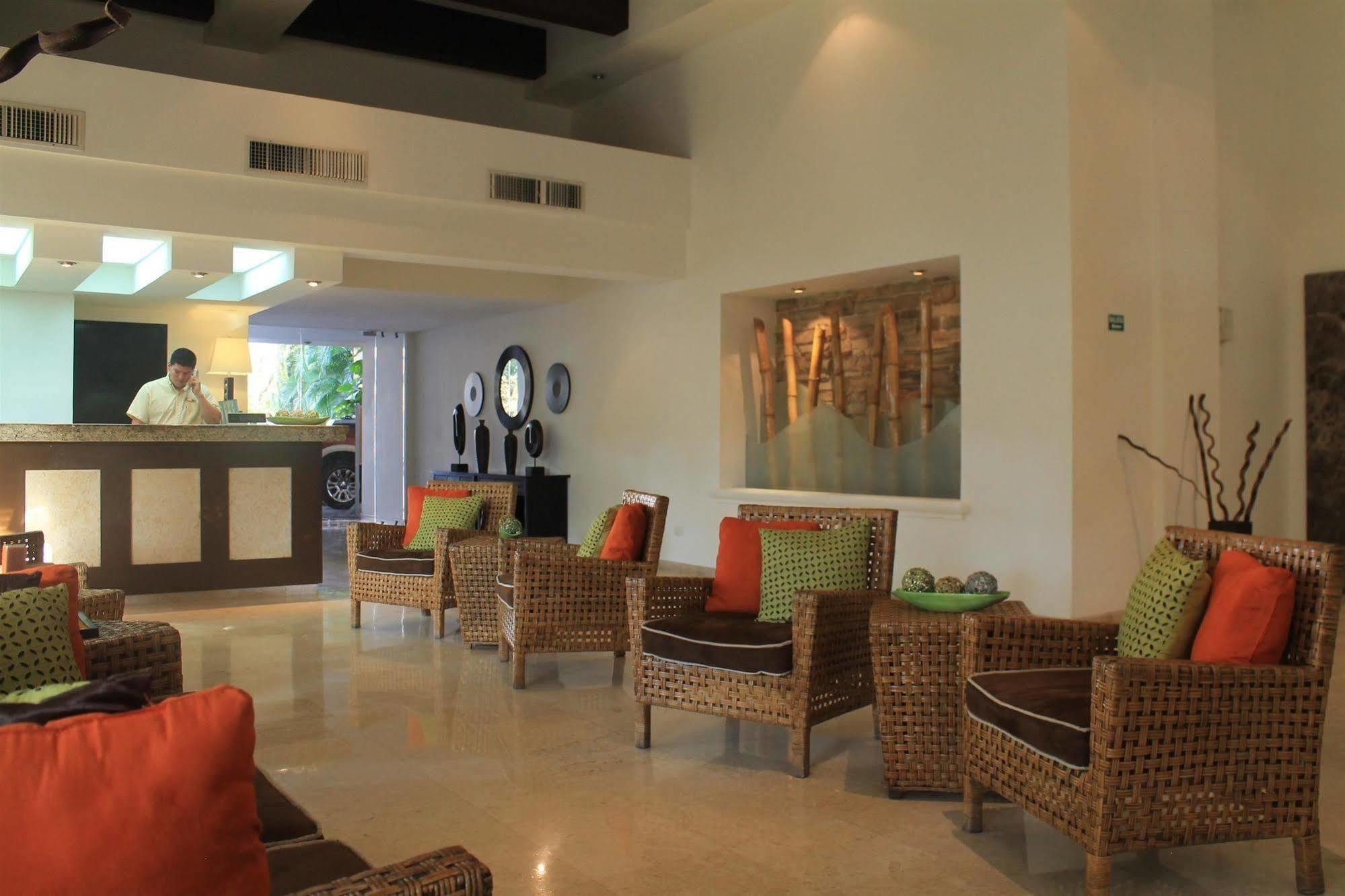 Western Freeman Zona Dorada 3* Mazatlán